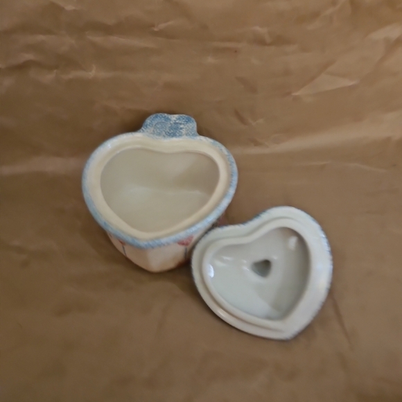 VintageTEAMSON 1996 Sponge Blue Pink Hearts Country Oven Stoneware Bowl Lid Knob - Picture 5 of 7